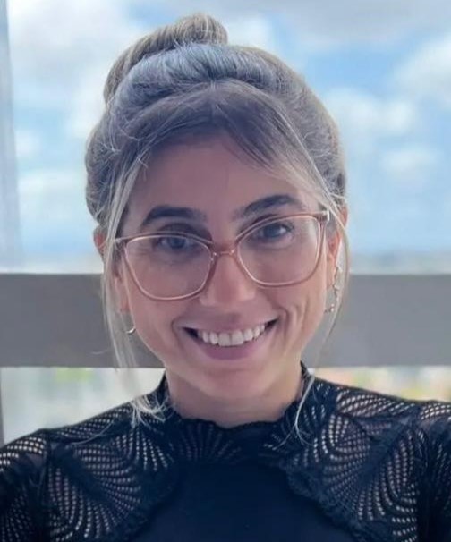Imagem de perfil autor Tassiana Flores.