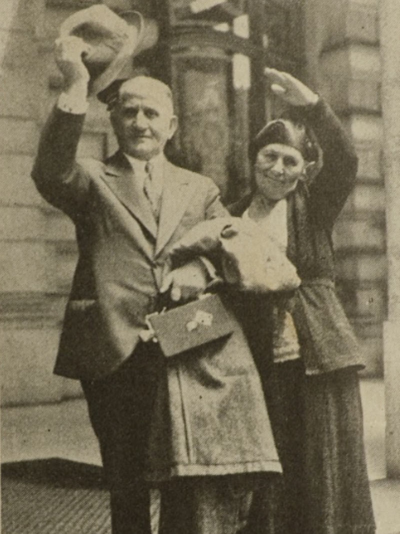 Aaron & Lillie Straus
