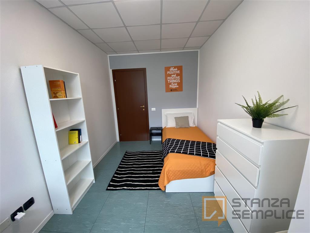 12 sqm room in Via TRENTO, Rovereto
