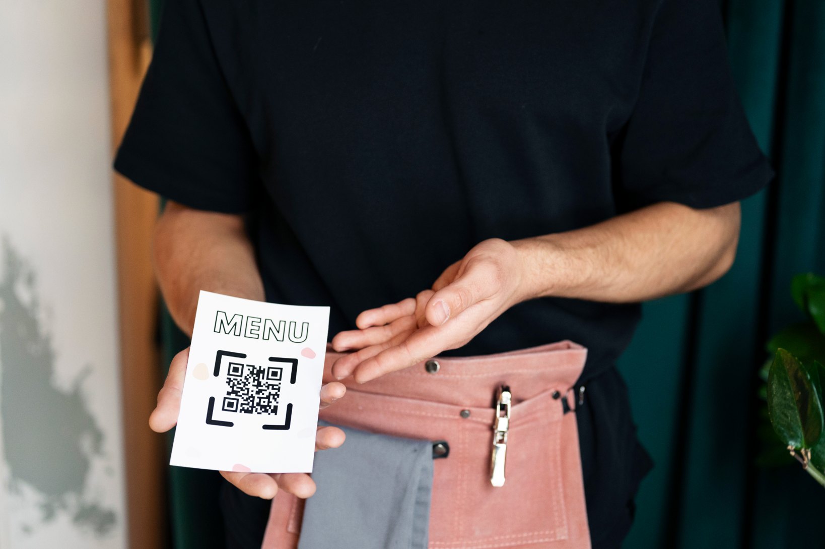 create a QR code that works