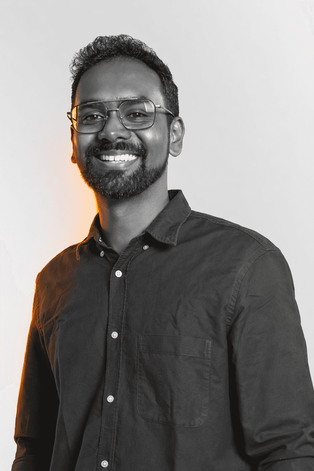 man in blue crew neck shirt