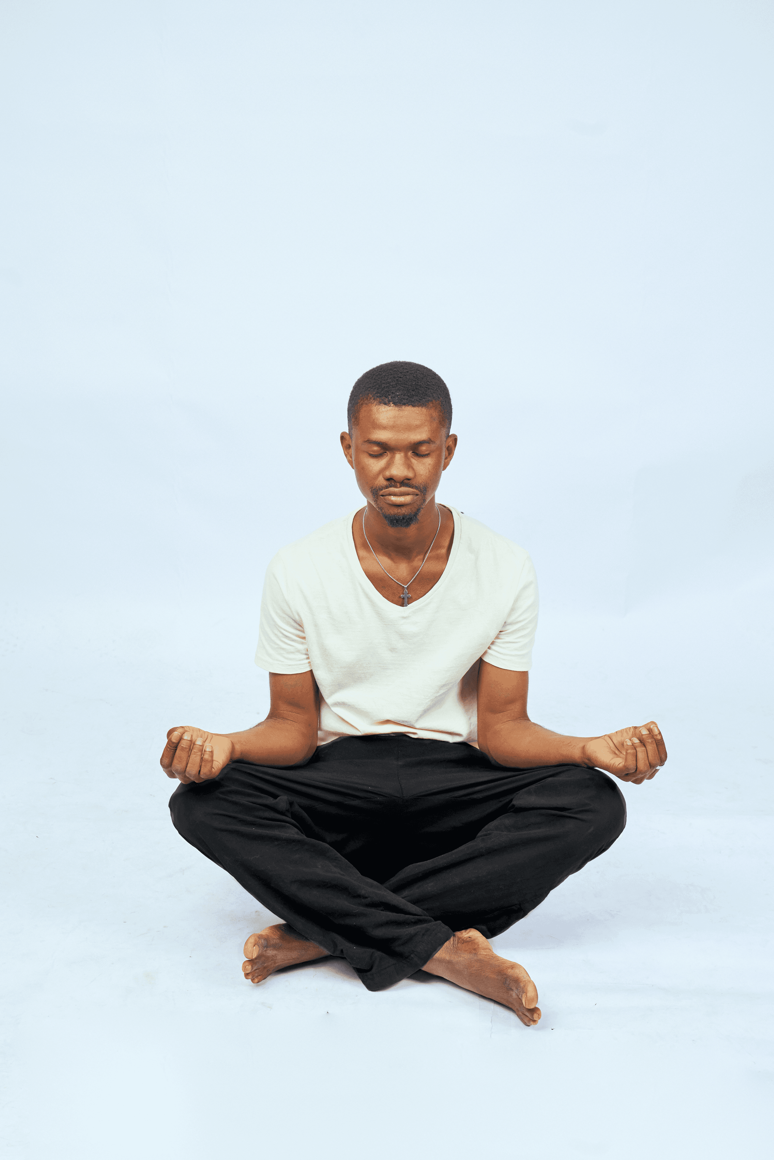 Oloyeart Meditating