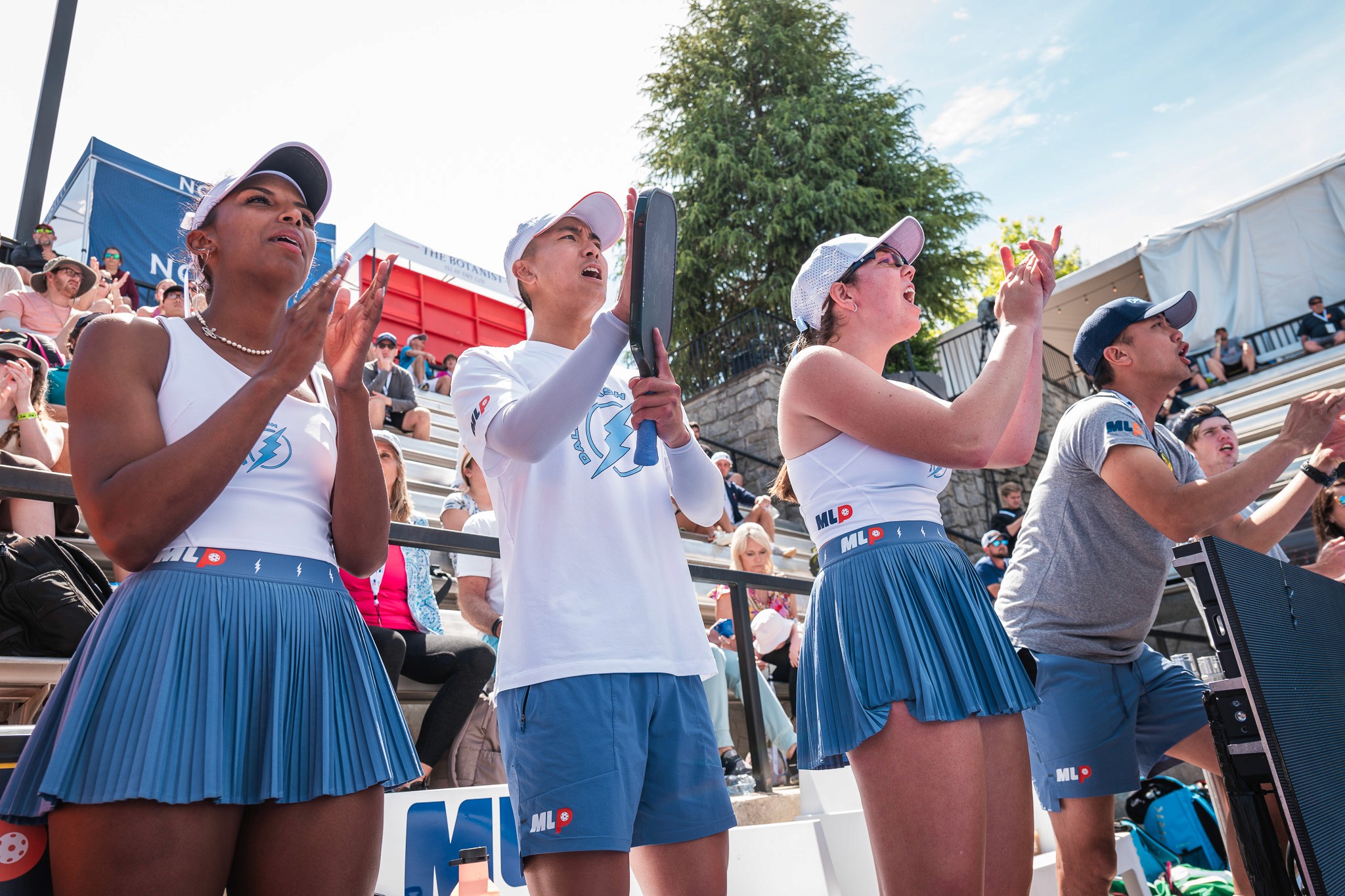 Dallas Flash Players cheering on friends