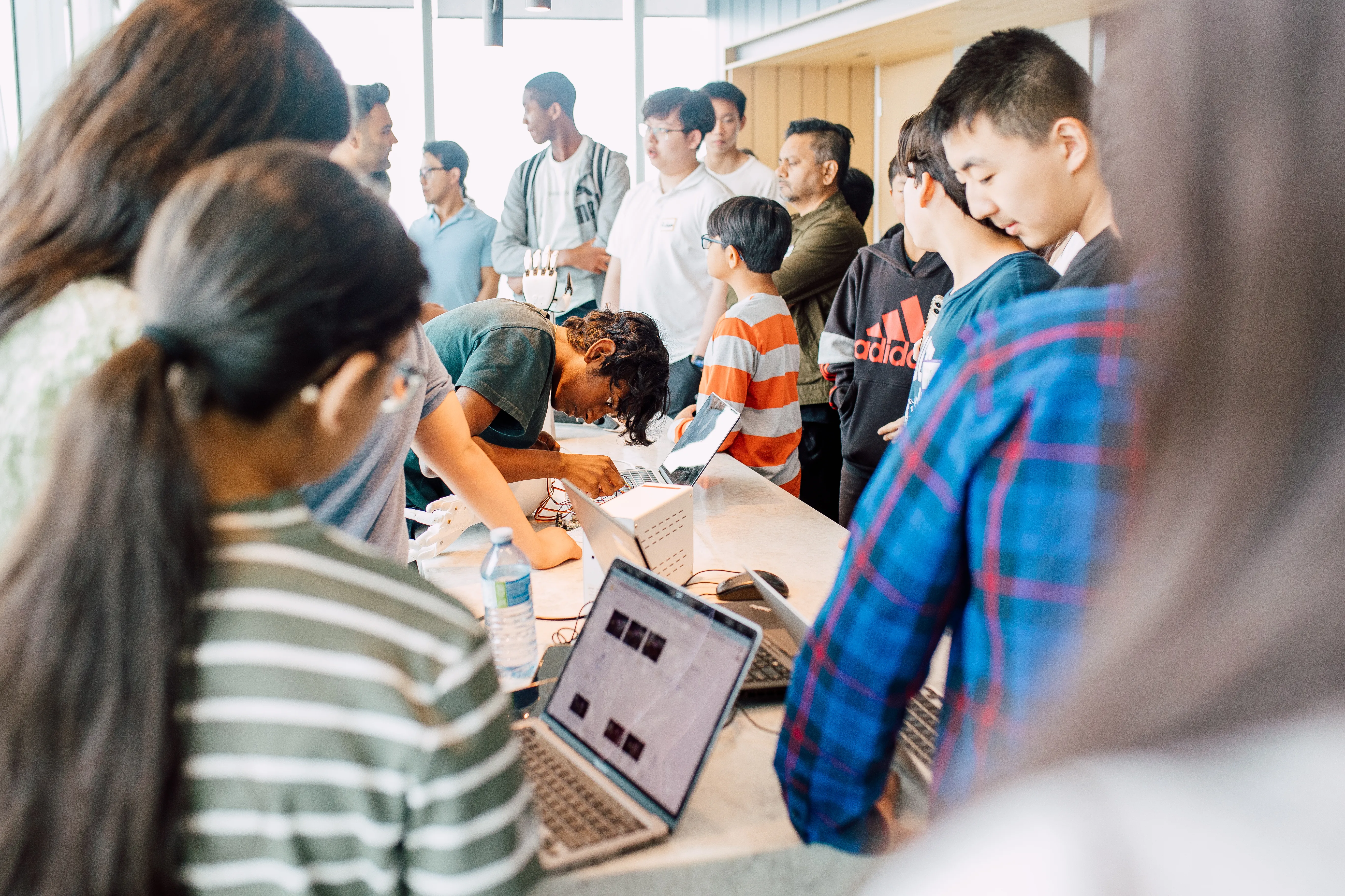 Life at TKS — students and mentors during the program (photo 13)
