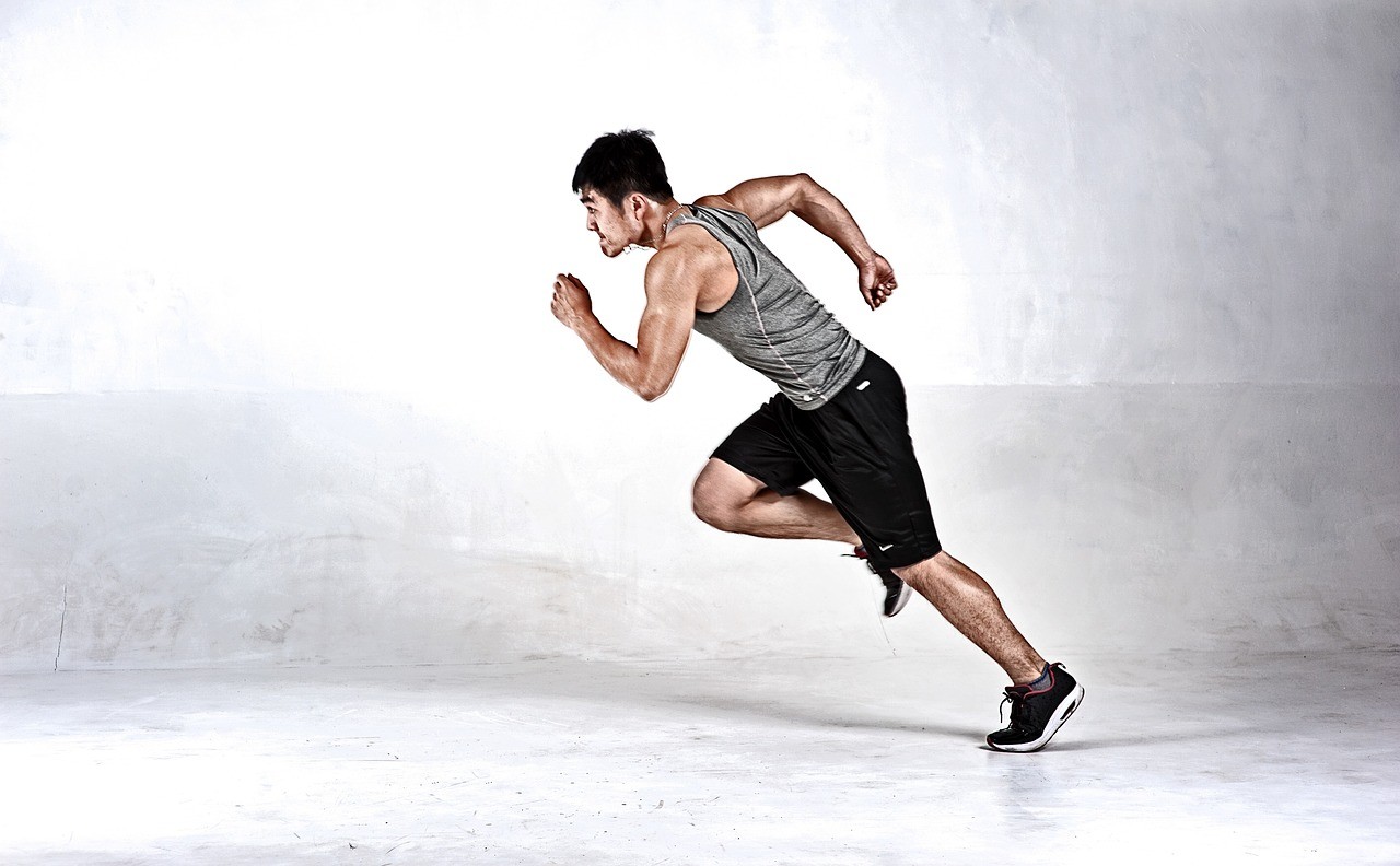 run,-material,-photography,-silhouette,-portrait,-designer,-run,-run,-run,-run,- - geniusvv (pixabay)