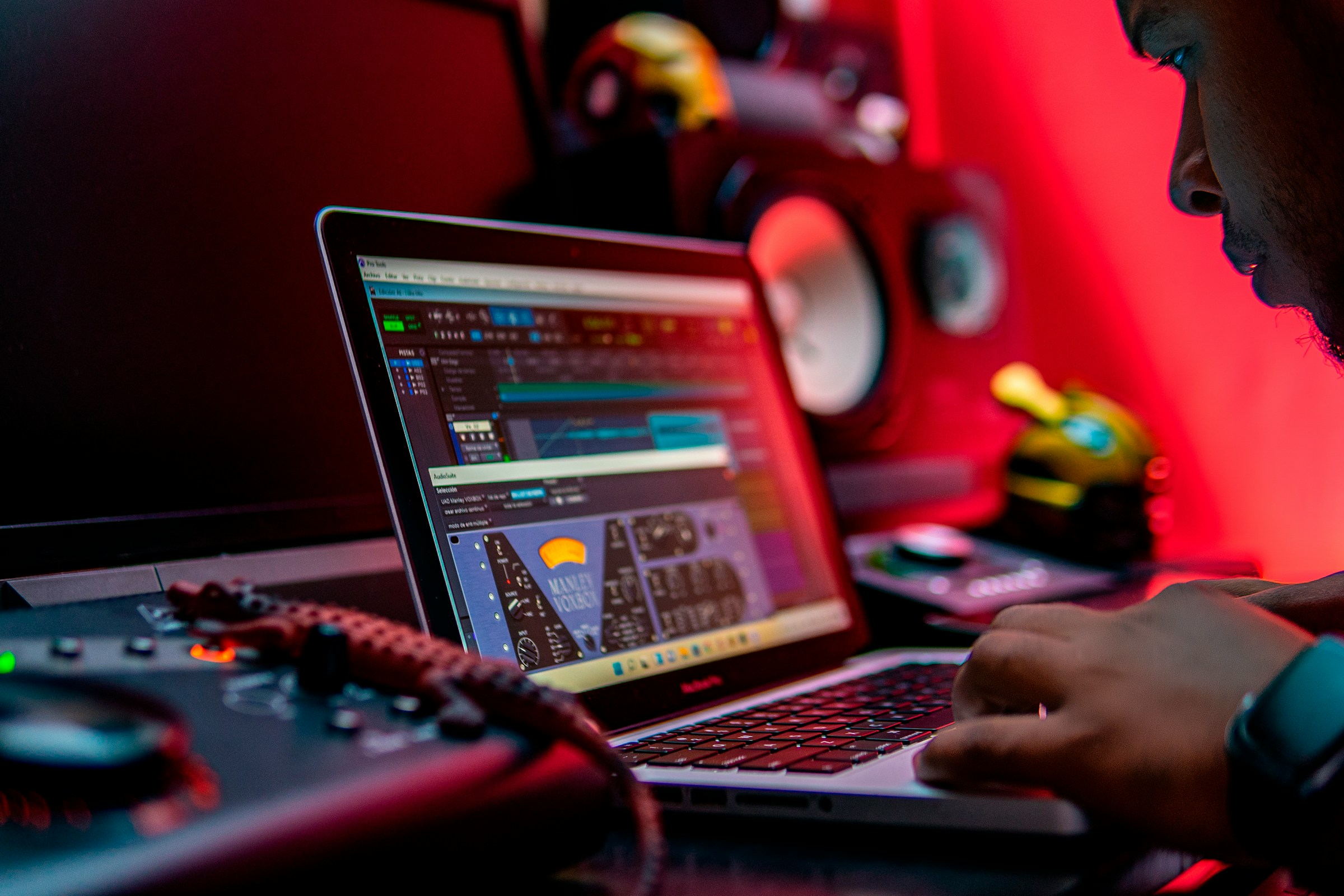 person making edits - Best Computer for Music Production