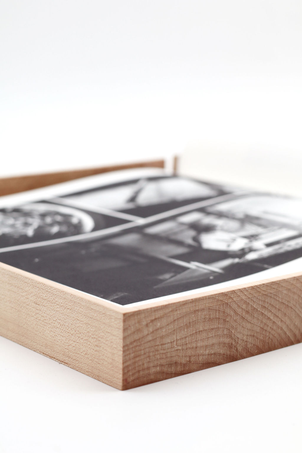 Luxury hardcover book printing with precision-crafted binding by Met Printers.