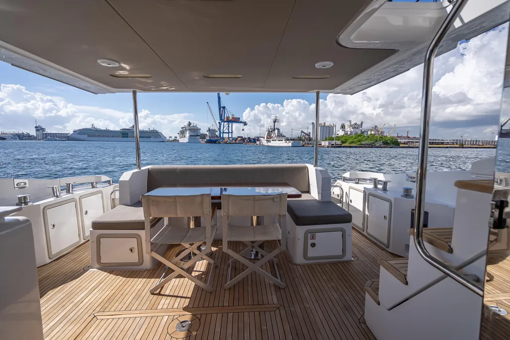 Boat thumbnail 24