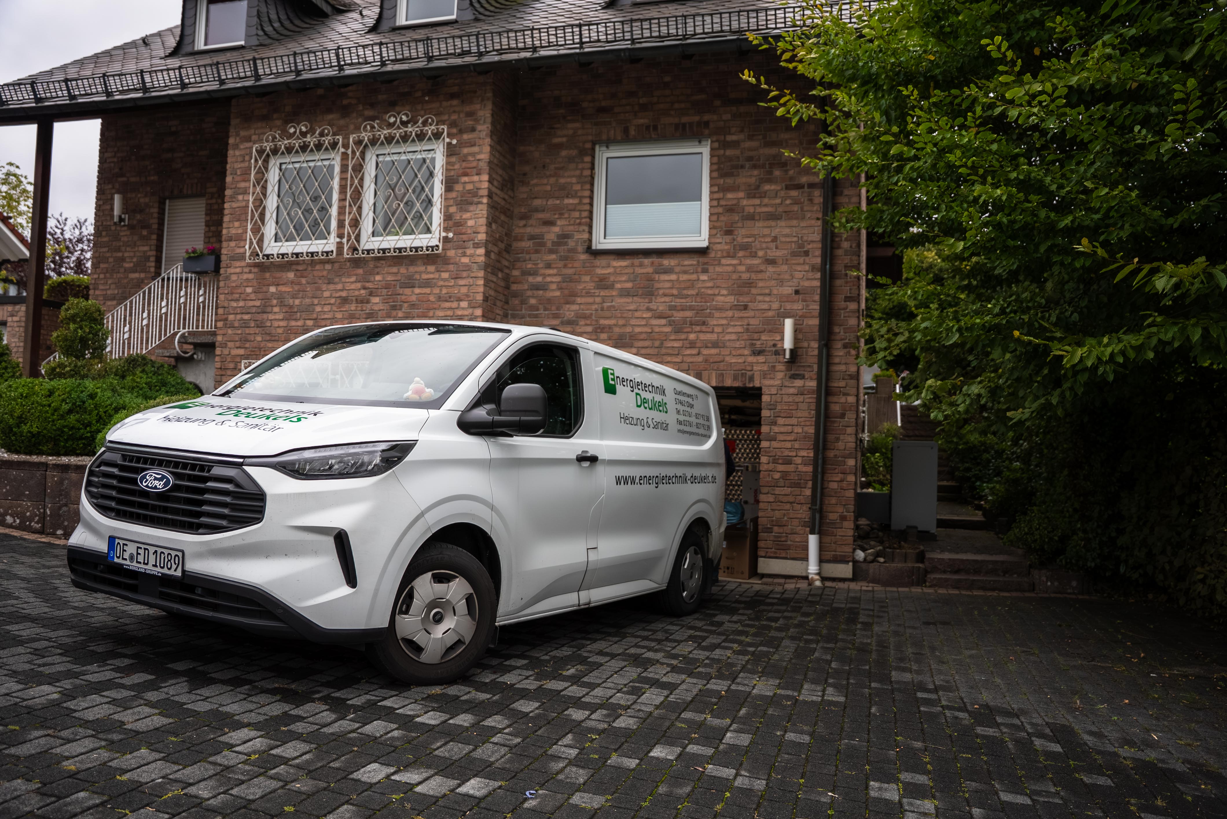 person making a contactless payment with a card