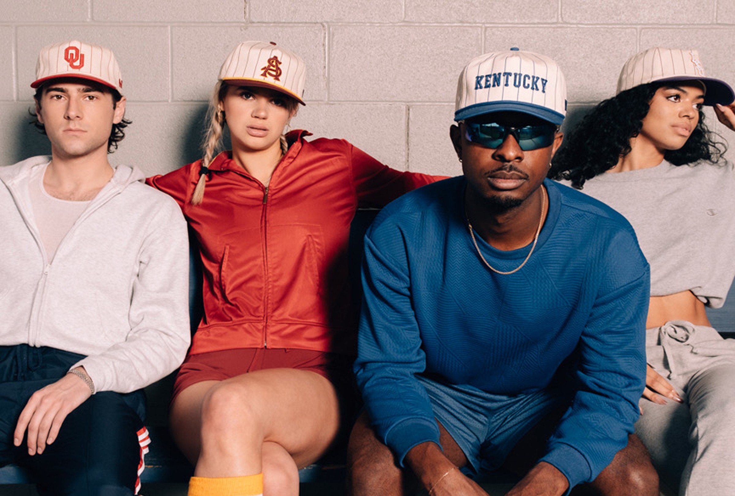 Batch.Works logo over a photo of a box of 3D printed objects