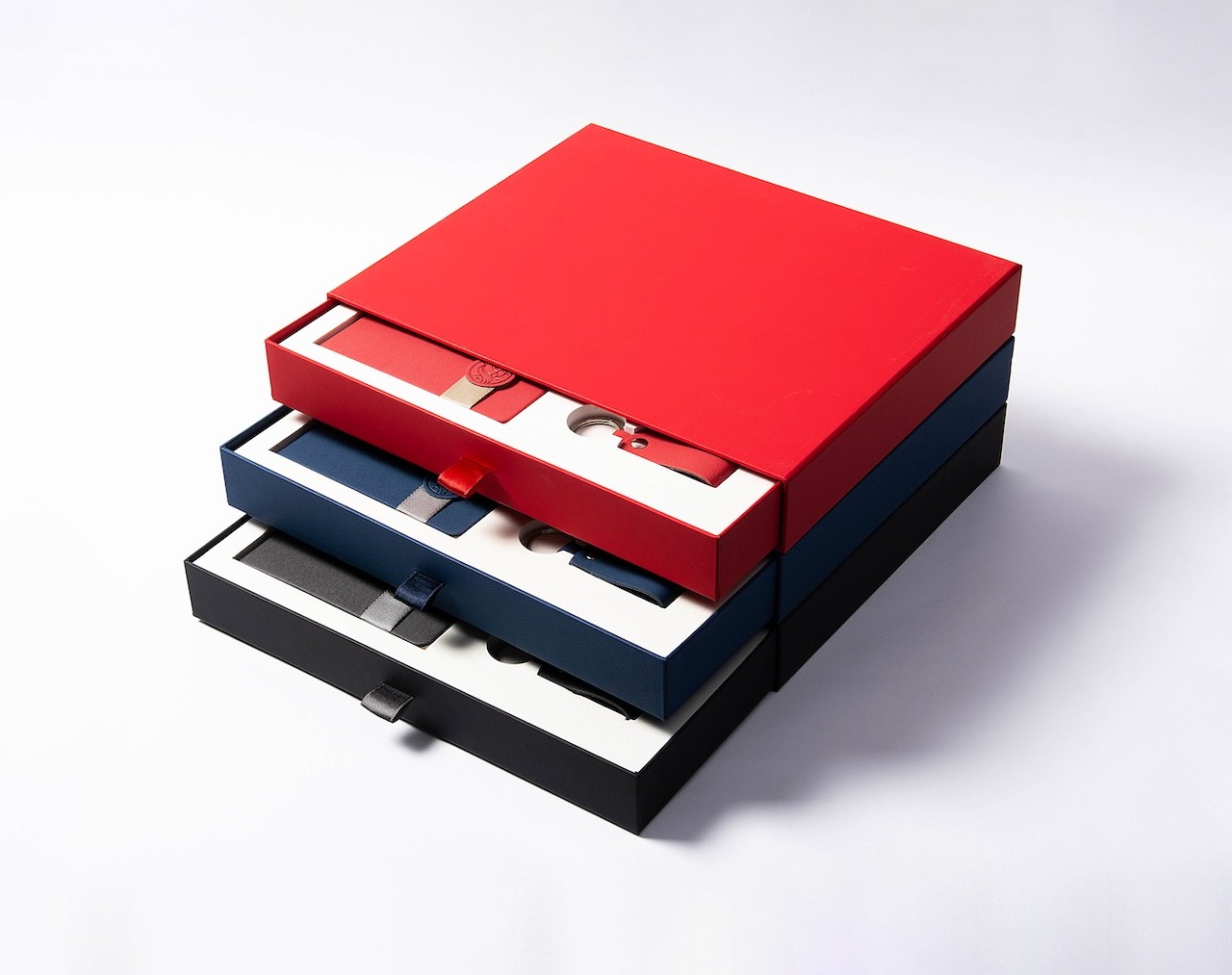 Premium corporate gift set with power bank and pen