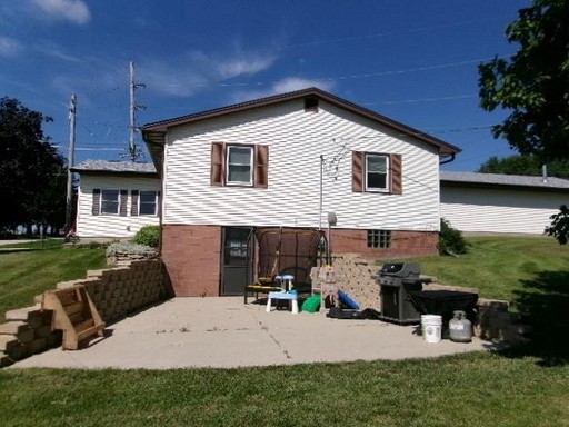 Photo 4 of 348 Walnut Street, Belmont