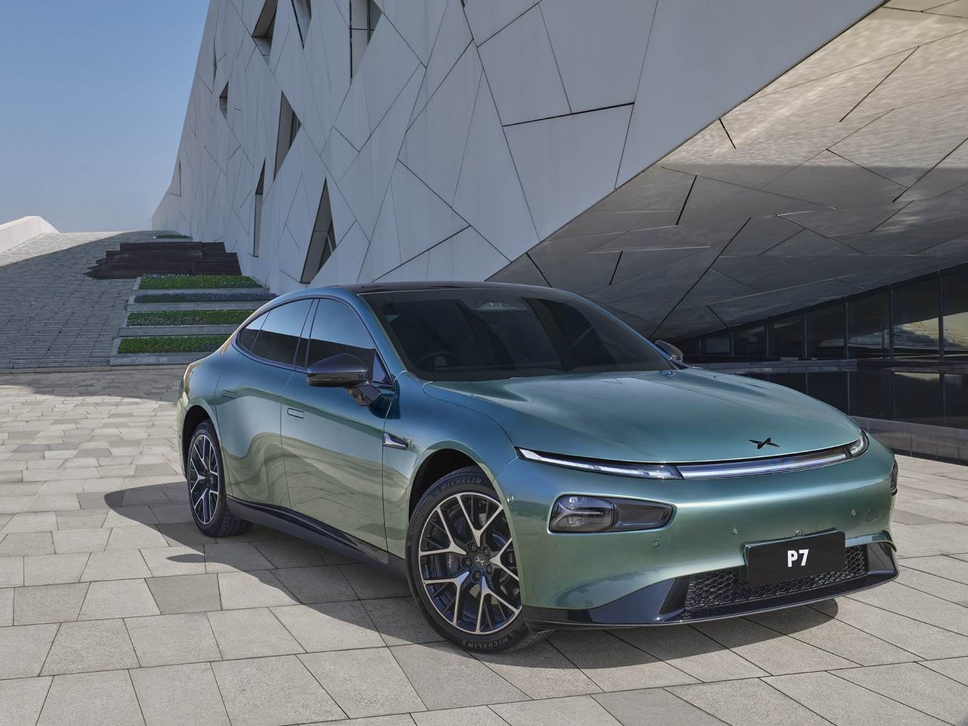 XPeng P7 2025 750 AWD Pengyi Ultra
