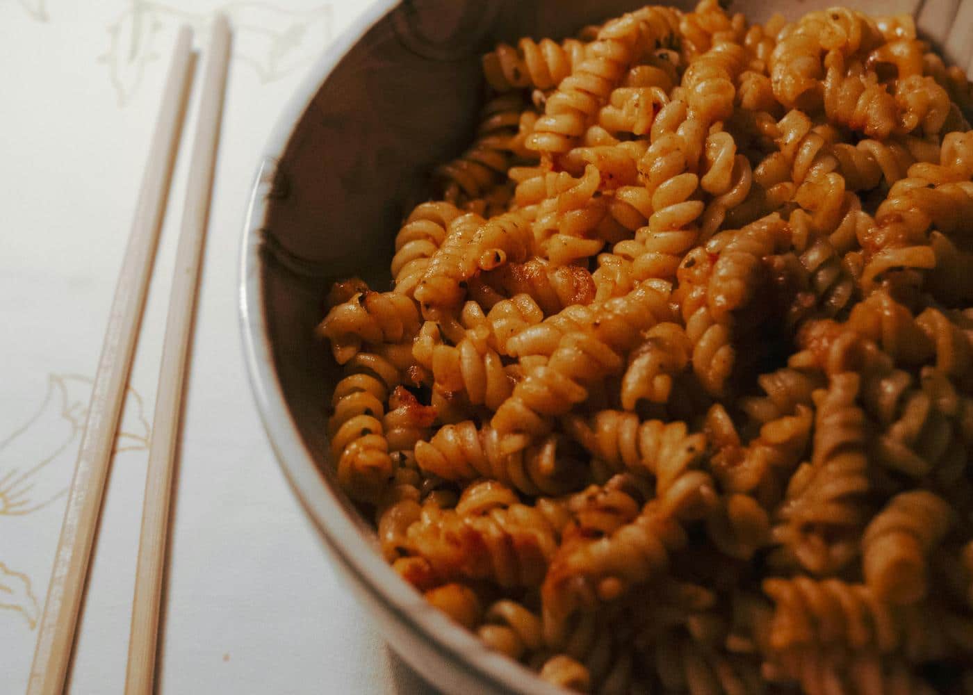 Marathon runner diet: Picture of a bowl of red pasta