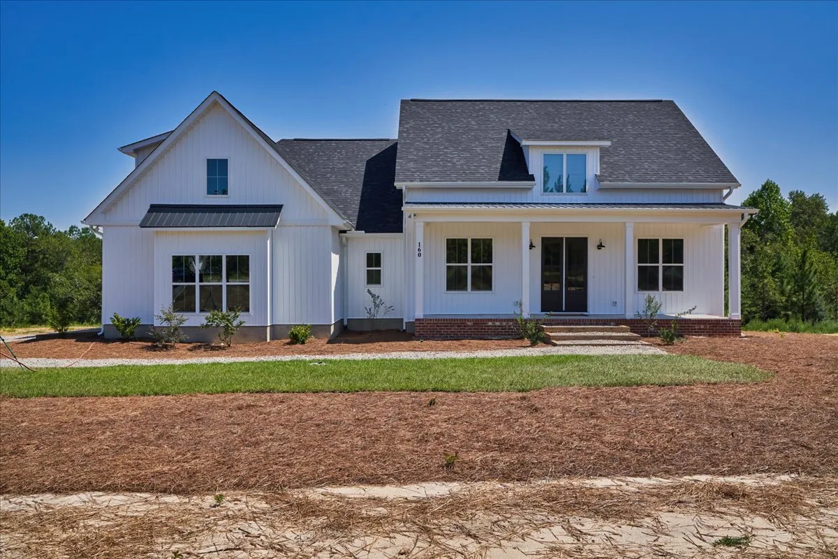Custom farmhouse built by TL Hardin Group in Moore County, North Carolina