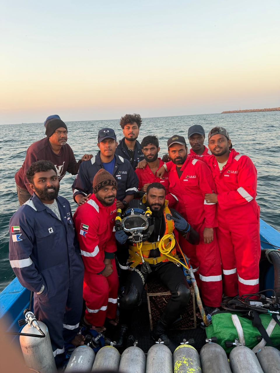 people between vendors