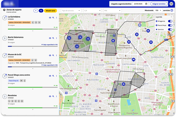 Una captura de pantalla de una interfaz de software que muestra un mapa de Madrid con varias zonas de entrega resaltadas en gris. A la izquierda, hay una barra lateral con una lista de "Zonas de reparto" activas, con detalles como fechas de validez y capacidad. En la parte superior, hay opciones para filtrar y añadir zonas, así como una fecha de "Llegada a destino".