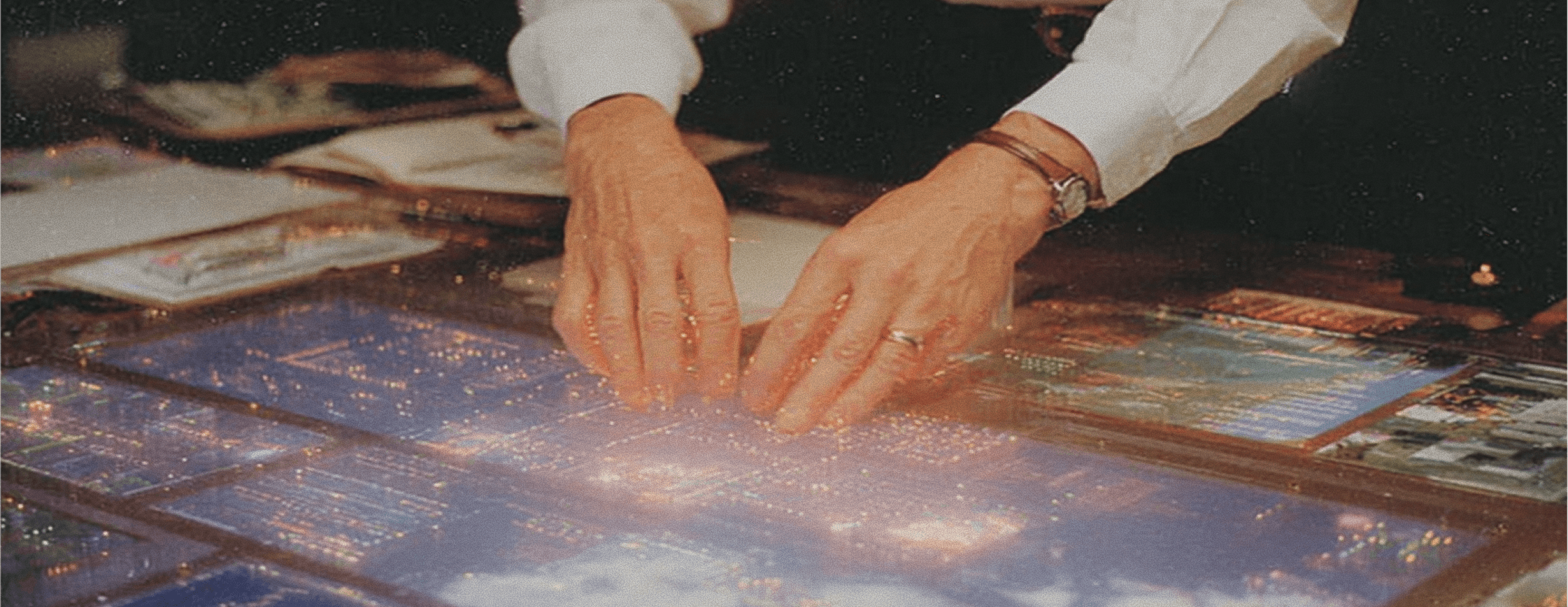 Woman aesthic photo with sunshine