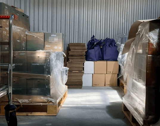 interno di un self-storage sgabox