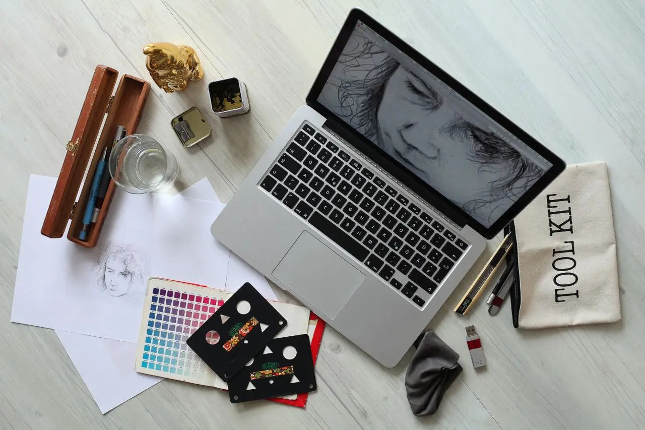 Graphic Design & Assets