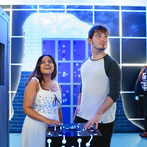 开启密室逃脱冒险之旅