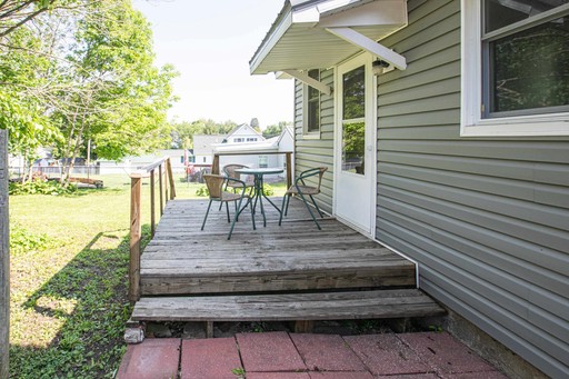 Photo 7 of 210 E Walnut Street, Dodgeville