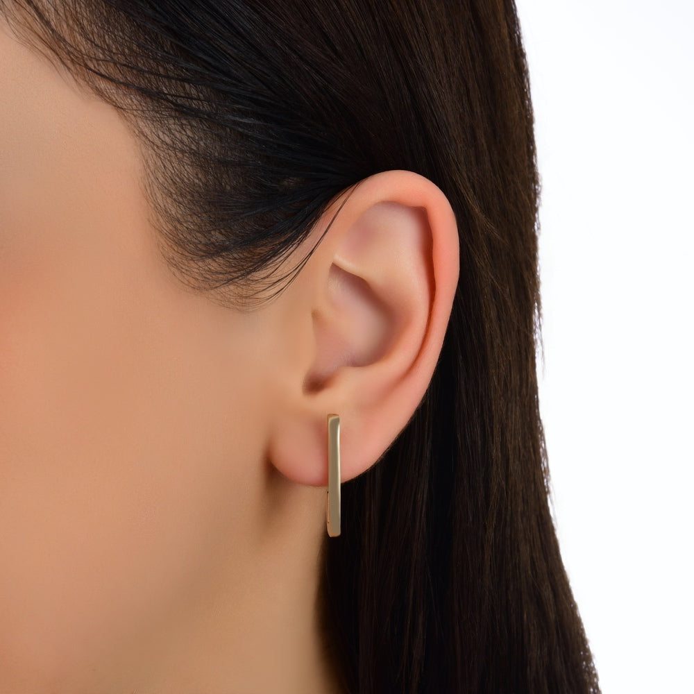 Assos Pırlanta 14 Ayar Modern Tasarım Şık Altın Küpe Modeli