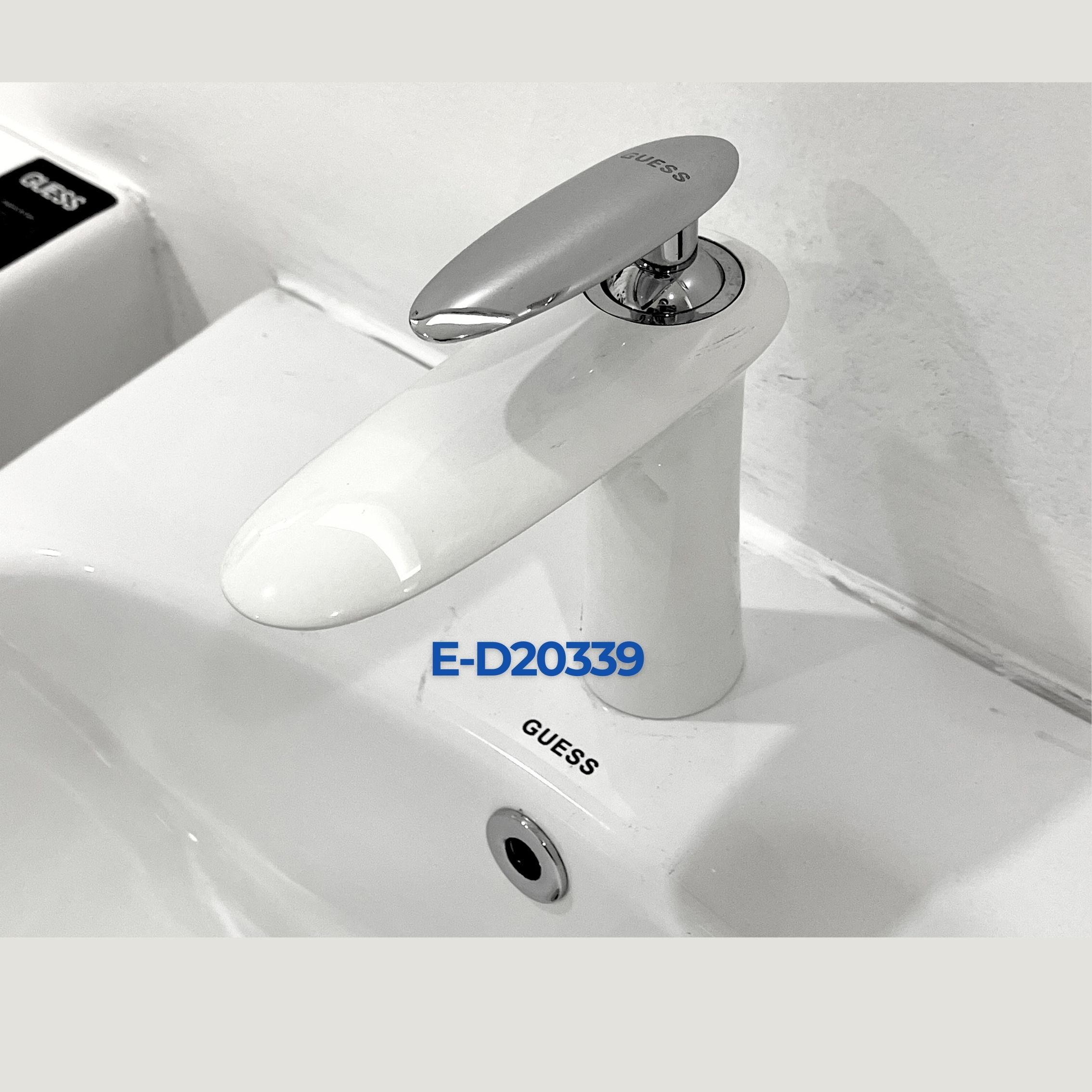 E-commerce Website subimage 2