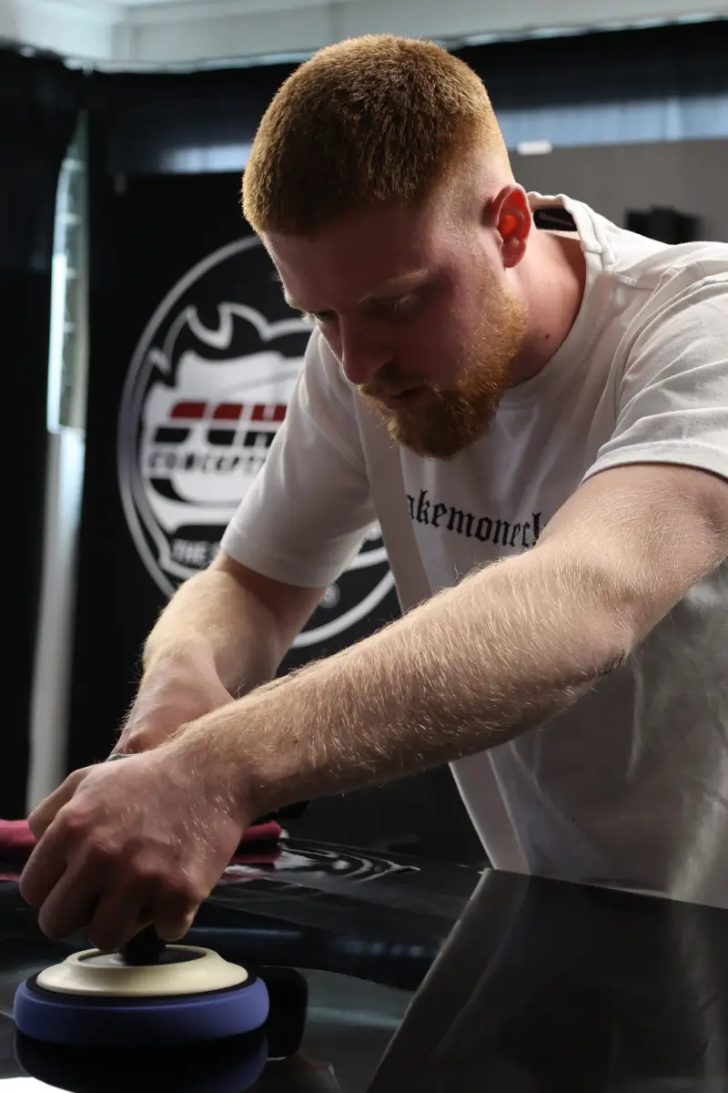 Professionelle Lackpolitur und Fahrzeugaufbereitung bei Dobler in Schorndorf