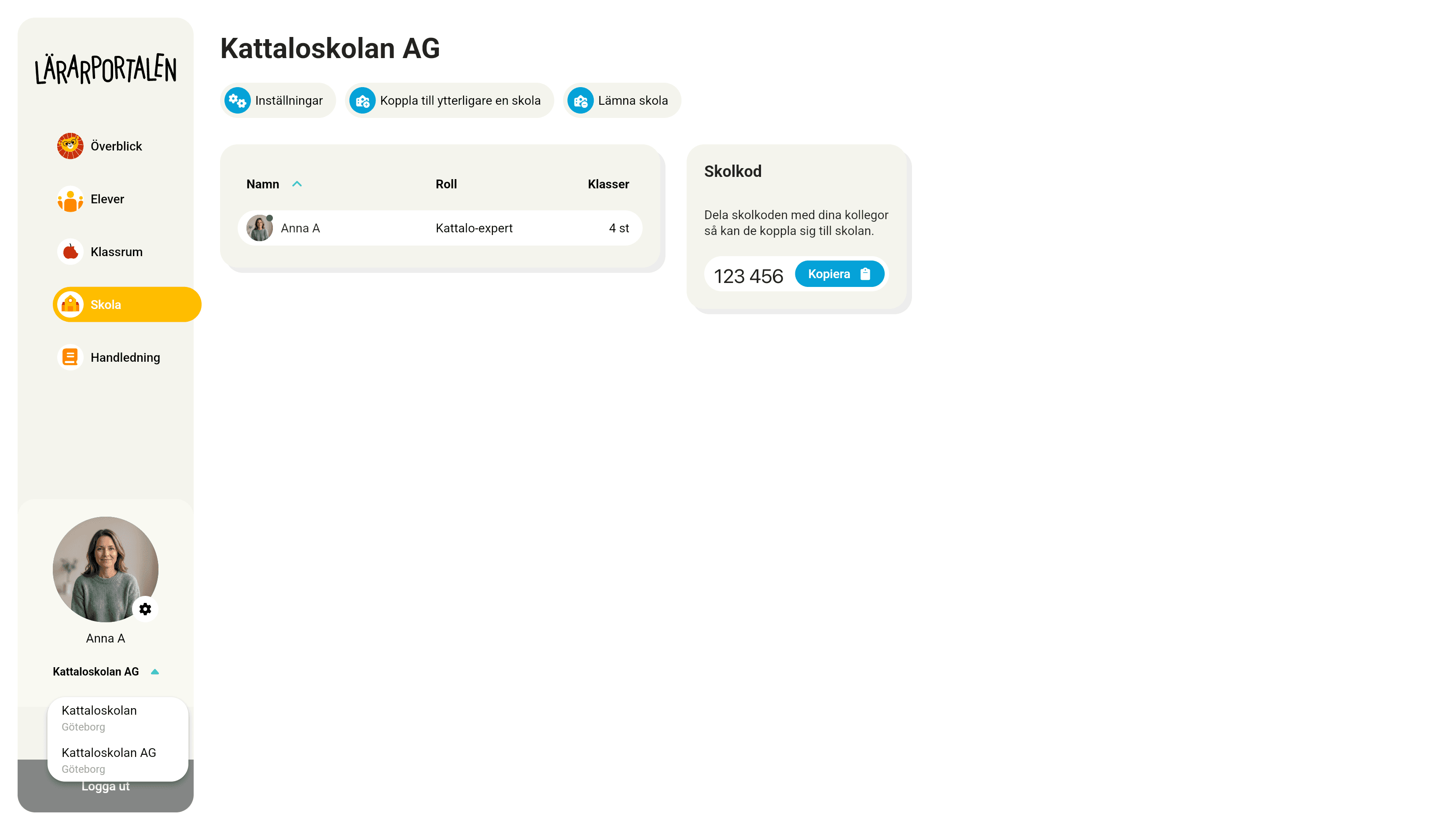 Skolväljaren längst ner till vänster, öppen med båda skolorna i listan