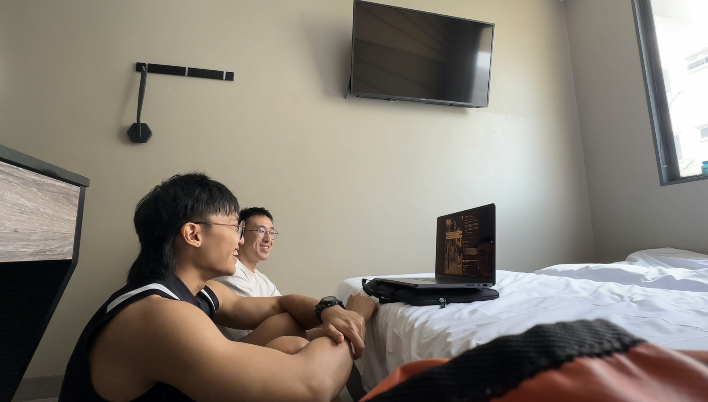  Discussing the game plan 