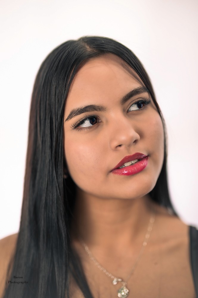 headshot aspiring model