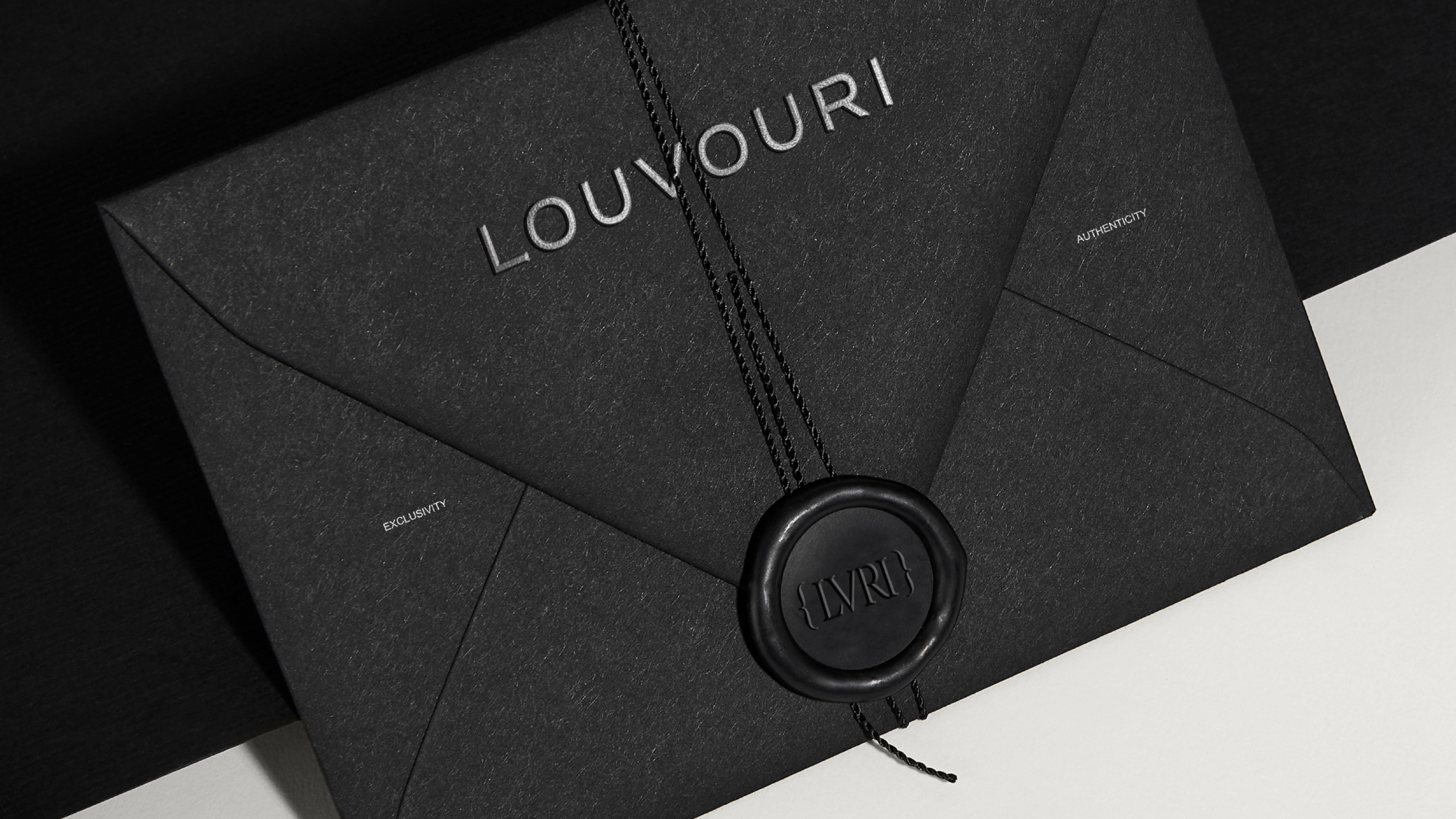 Louvouri, brand by LongeBlack