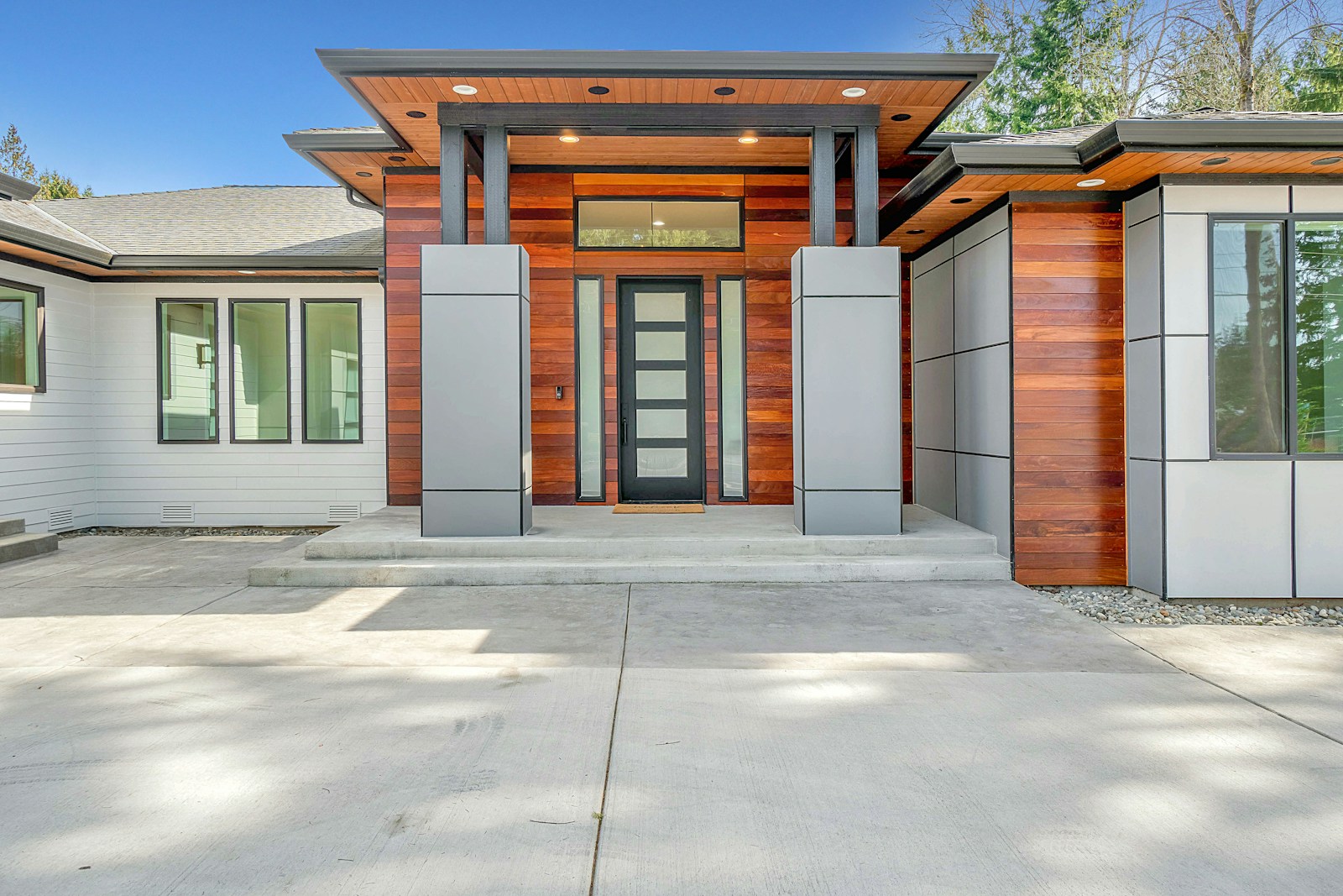 Contemporary custom home exterior