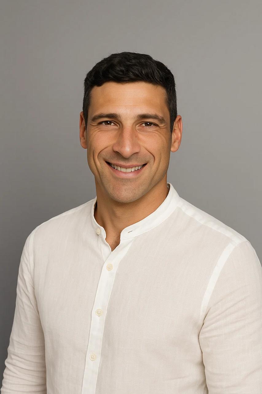 Oier Zuazua, Director de Mercados en Padel Pro Camp y ex jugador profesional de pádel del circuito A1