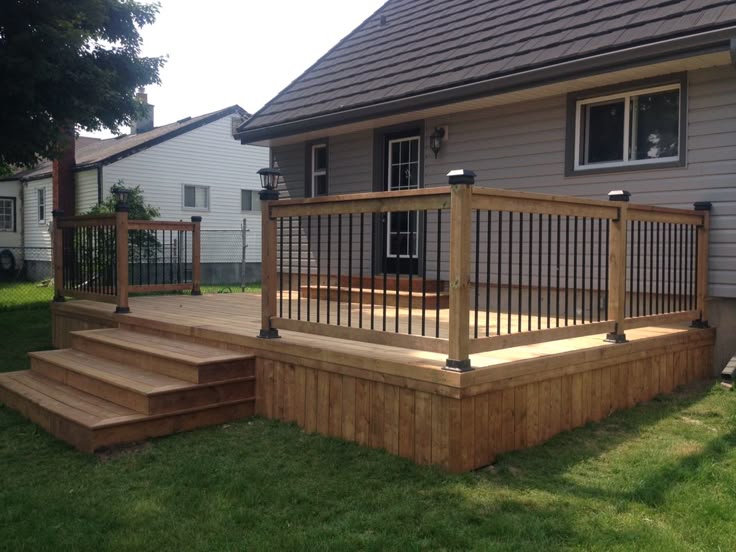 Bothell Deck Contractors - Building Beautiful, Long-Lasting Decks