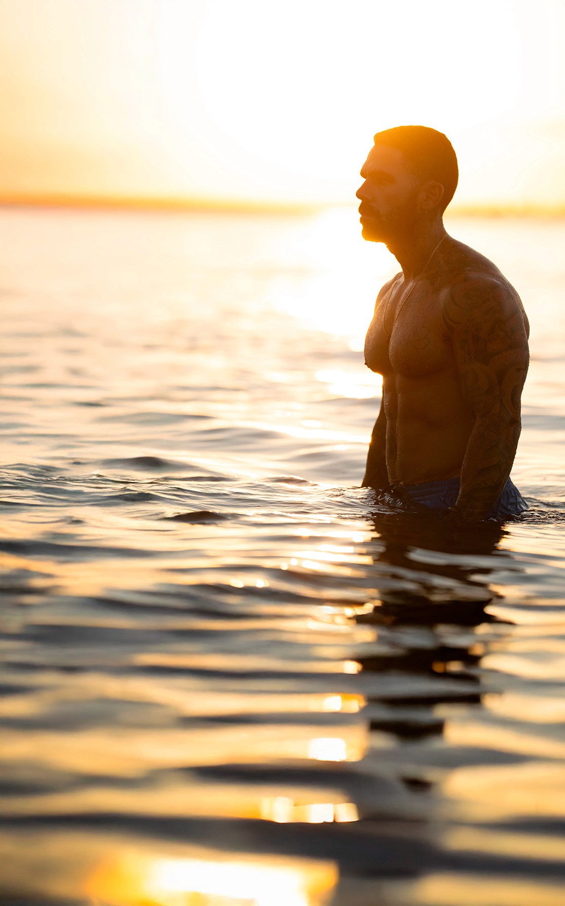 Dynamic picture of a cyclist riding downhill