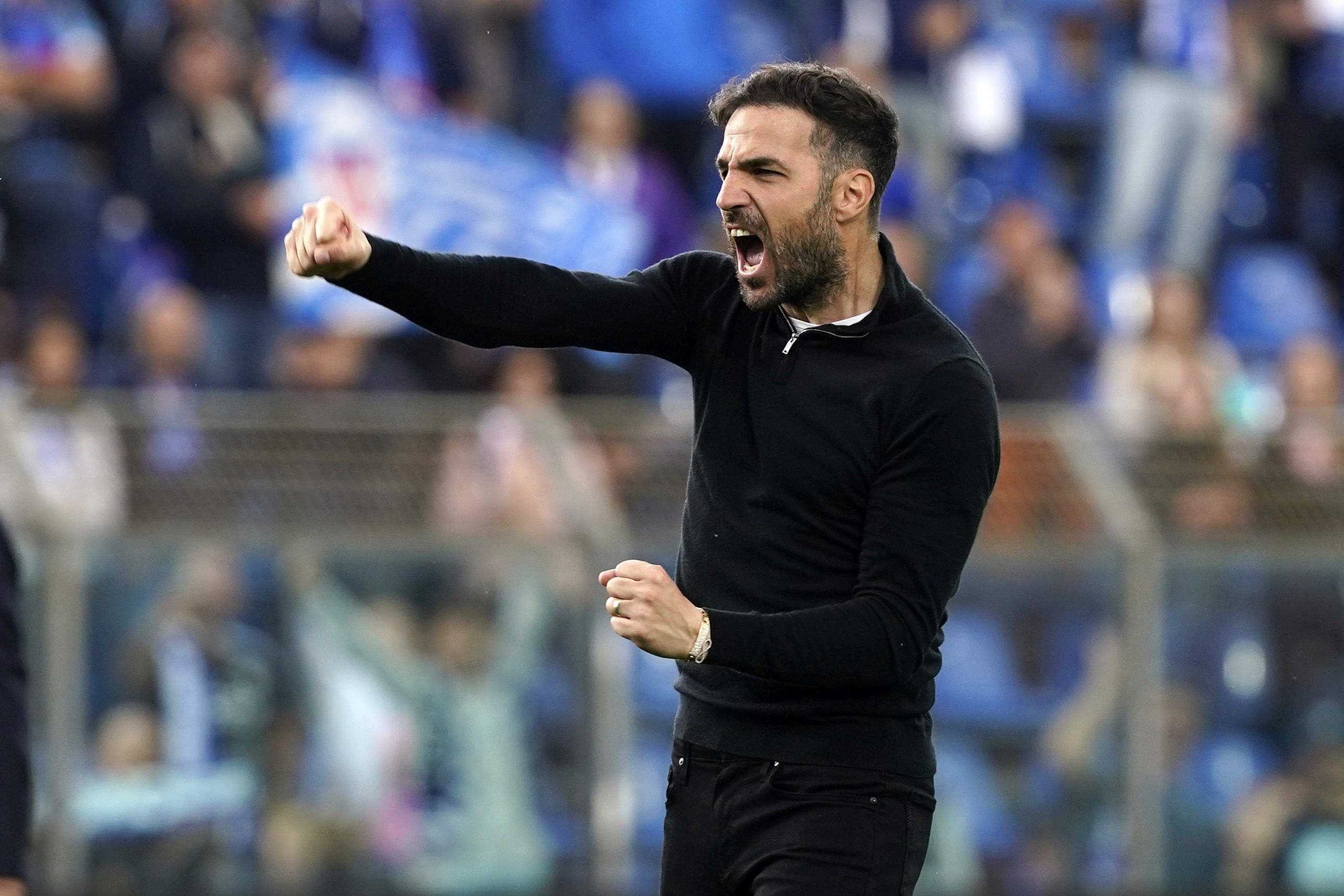 Cesk Fabregas esulta