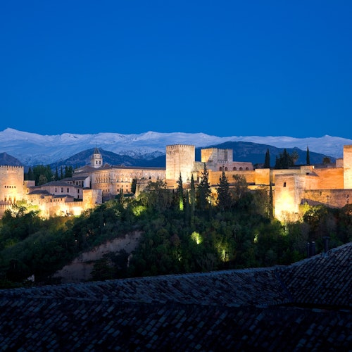 La Alhambra de noche