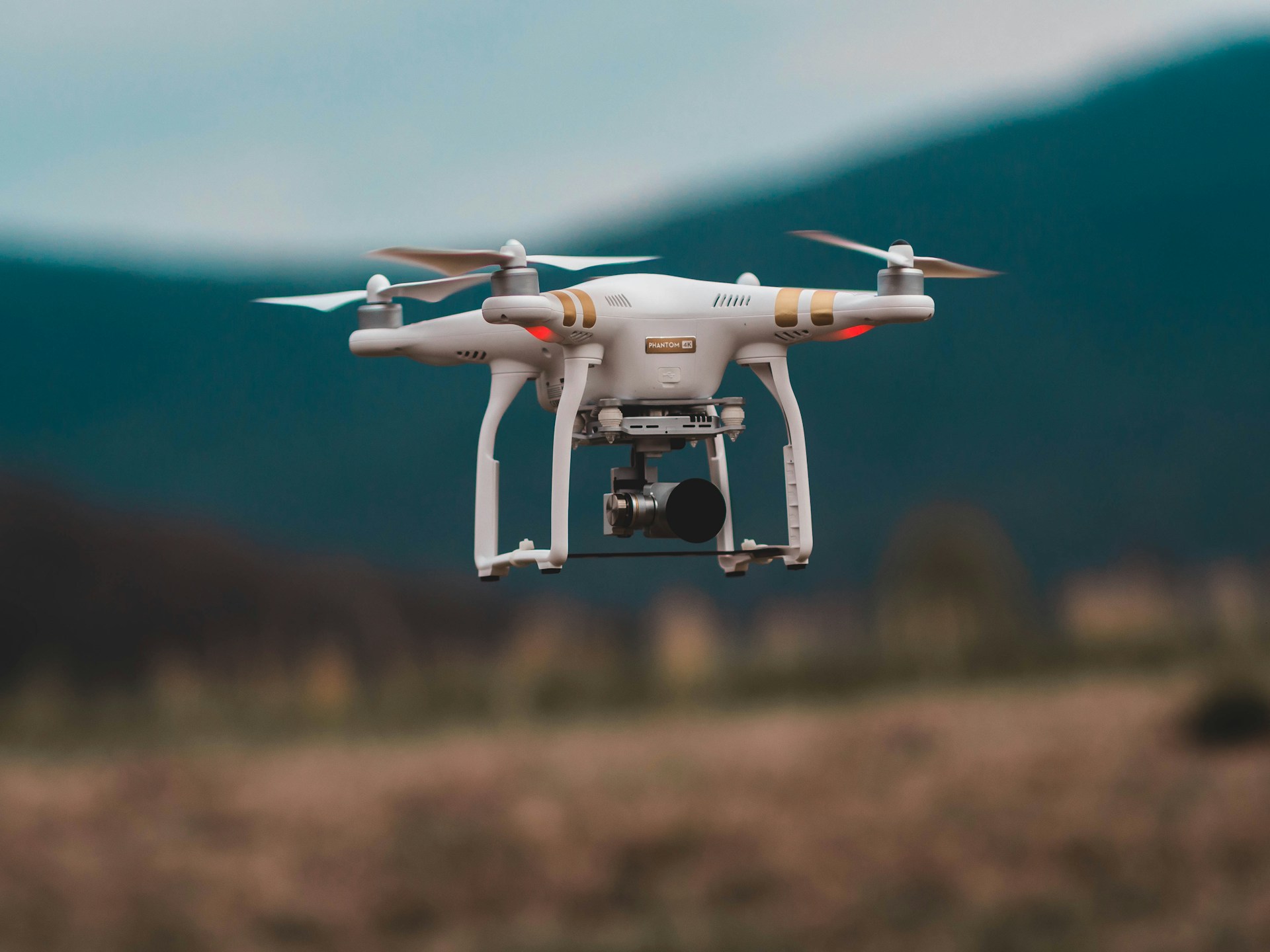 Seguro de responsabilidad civil para pilotos de drones profesionales