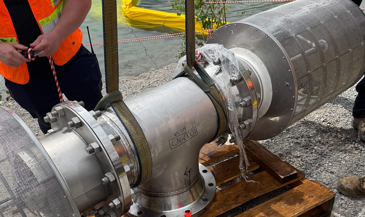 Fish screen and intake pipe assembly for Canmore Nordic Centre snowmaking water system upgrade