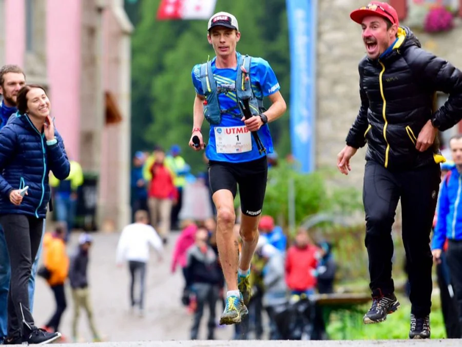 Coureur en pleine course