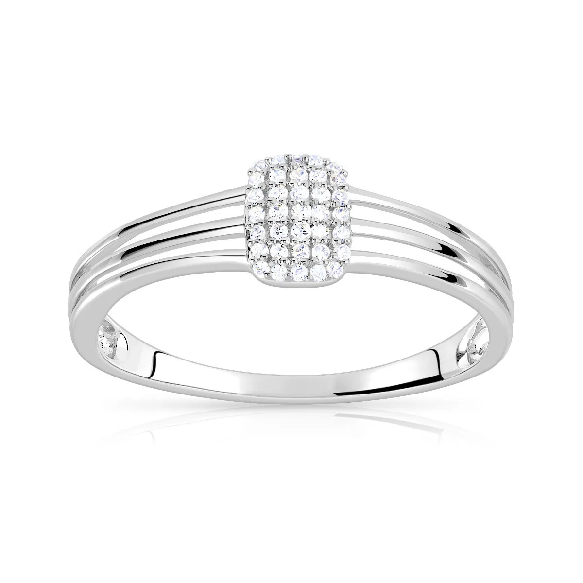Bague en or blanc 375 sertie de diamants