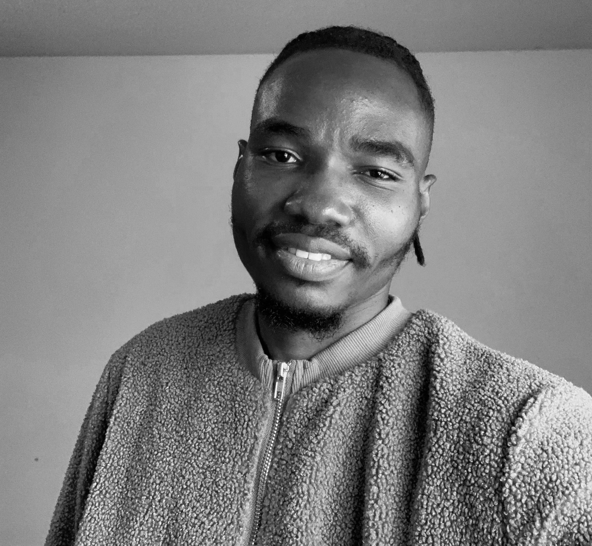 a person wearing a baseball cap