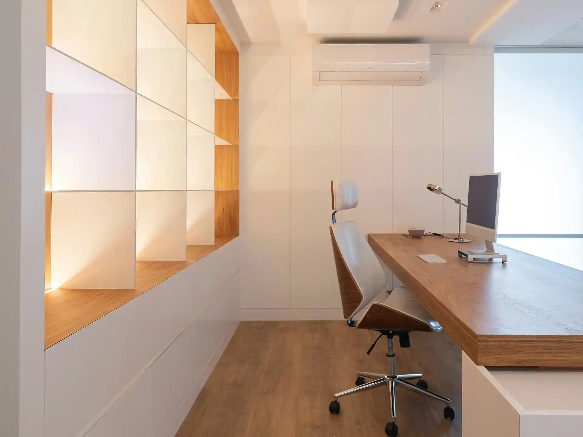 Air Conditioning in the Office