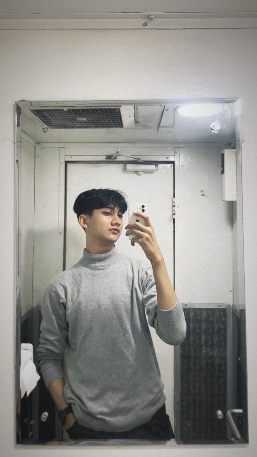 Portrait of portfolio creator – front view