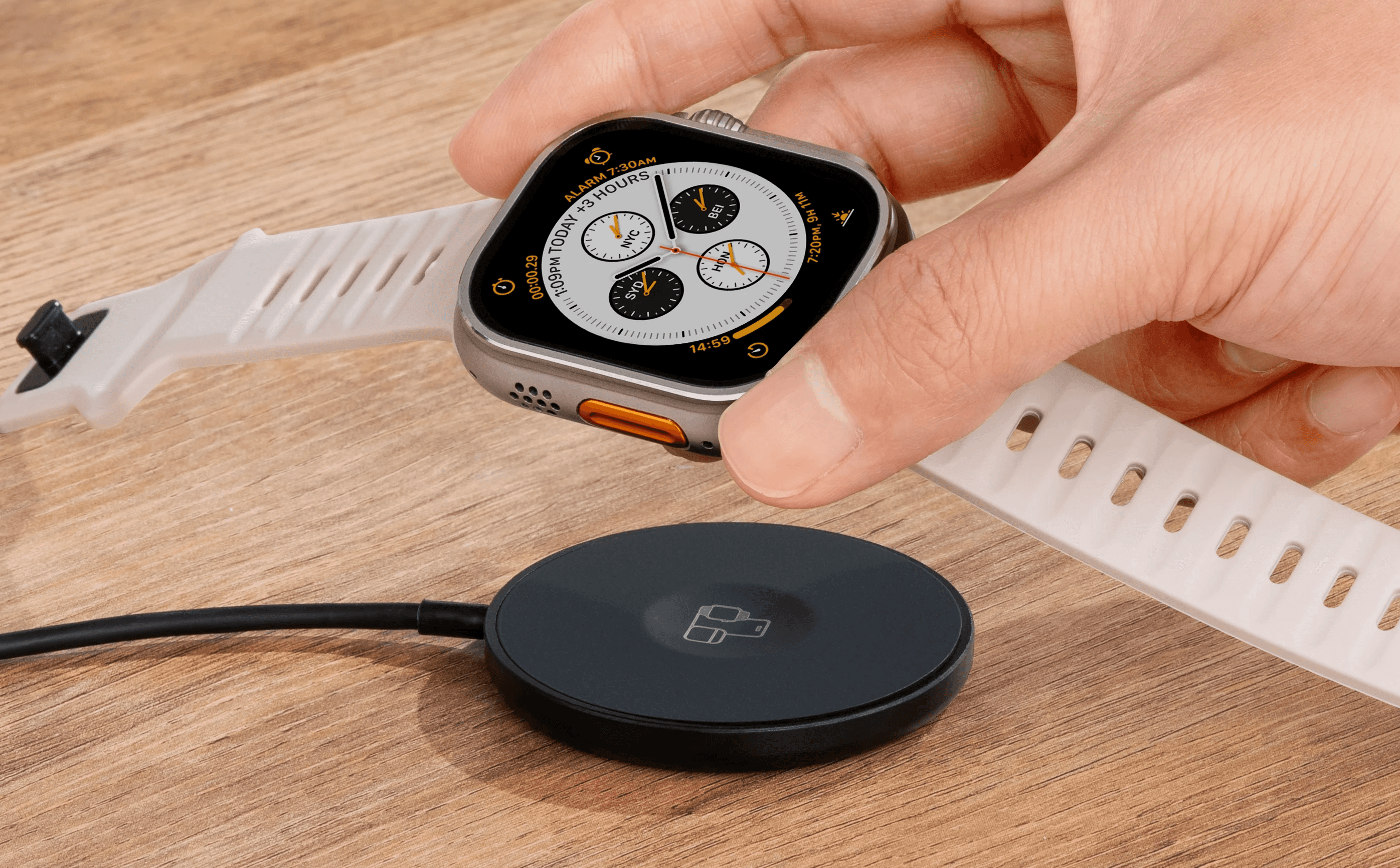 OneSnap Magnetic Wireless Charger Charges Apple Watch