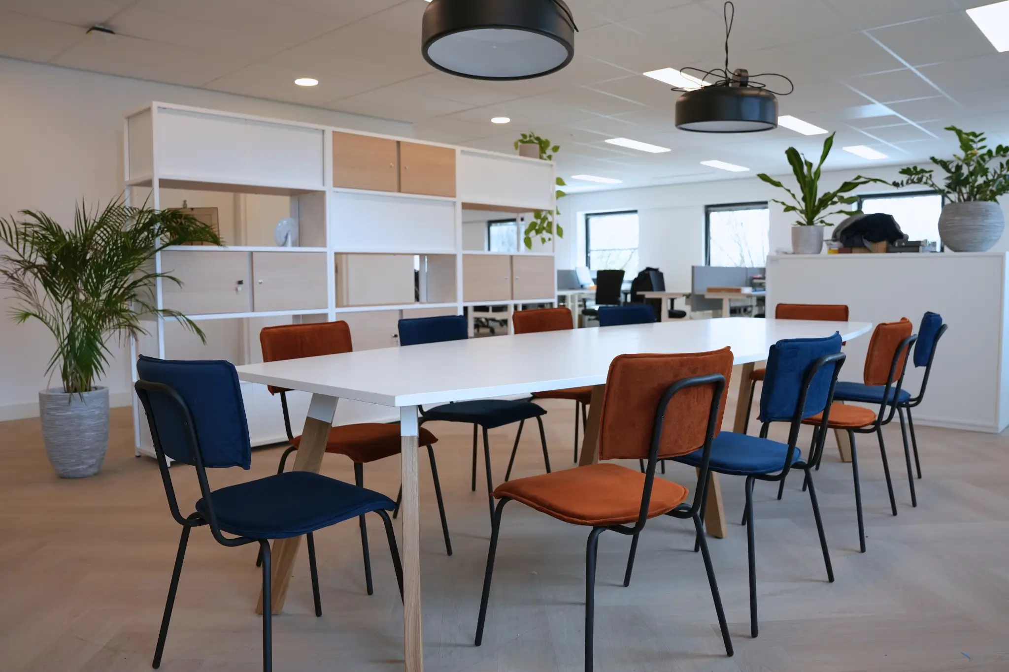 Nieuwe kantoorinrichting Bavinckhouse door Perla