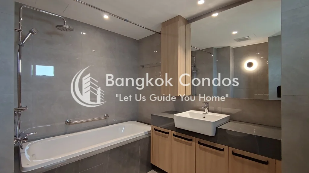 Silver Hill Residence Pet Friendly Condo 5