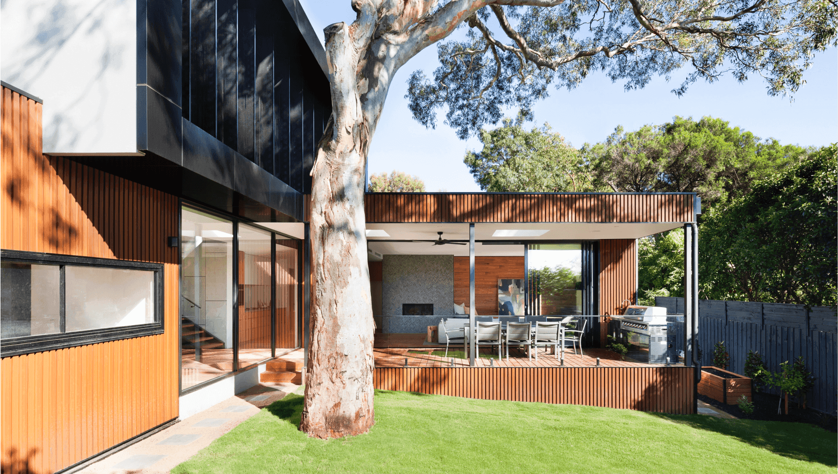 Real Agent - Realtor X Framer Template